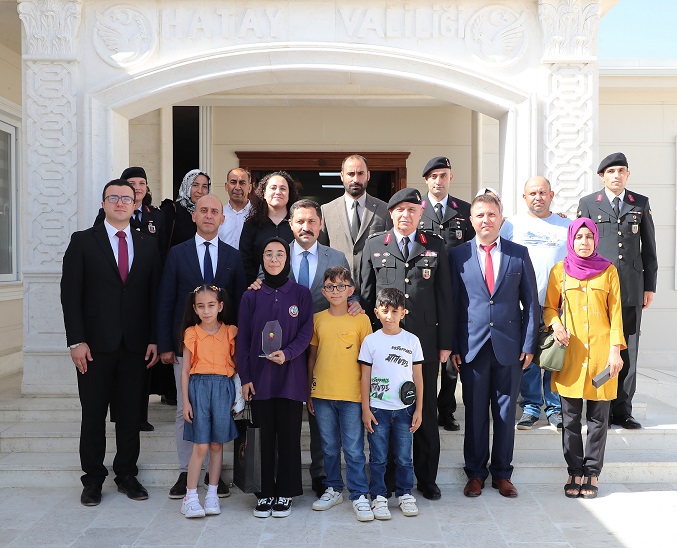 Kanun Ordusu Jandarma 185 Yaşında Temalı Liseler Arası Şiir Yarışması