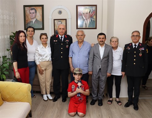 Şehit ailelerine ziyaret.