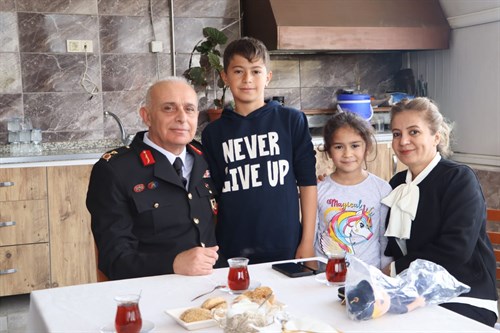 Emanetiniz, Emanetimizdir.